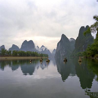 安徽芜湖：长江“黄金水道”助发展